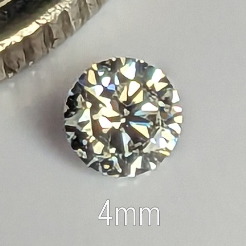 6A, Cubic Zirconia, 6A Quality, Round Brilliant 8 Hearts & Arrows, Warm (H-J), 4mm (0.23ct)