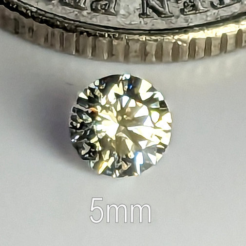 6A, Cubic Zirconia, 6A Quality, Round Brilliant 8 Hearts & Arrows, Warm (K-M), 5mm (0.45ct)