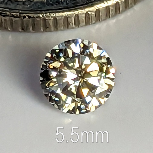 6A, Cubic Zirconia, 6A Quality, Round Brilliant 8 Hearts & Arrows, Warm (K-M), 5.5mm (0.63ct)
