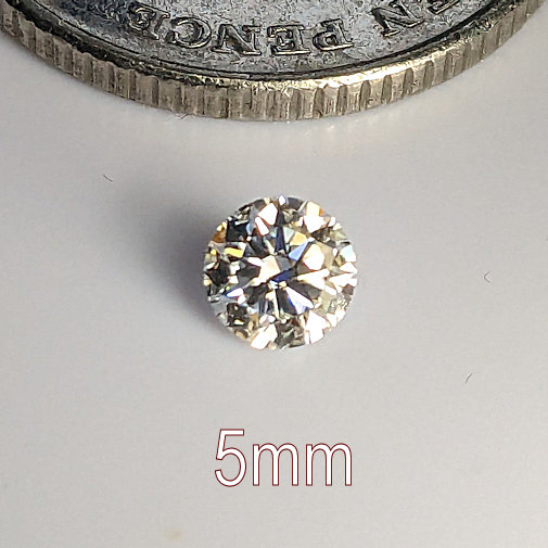 6A, Moissanite, Round Brilliant 8 Hearts & Arrows, White D-F, 5mm (0.45ct)