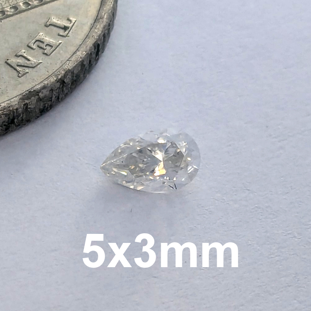 Moissanite White(DEF) Pear 5x3mm